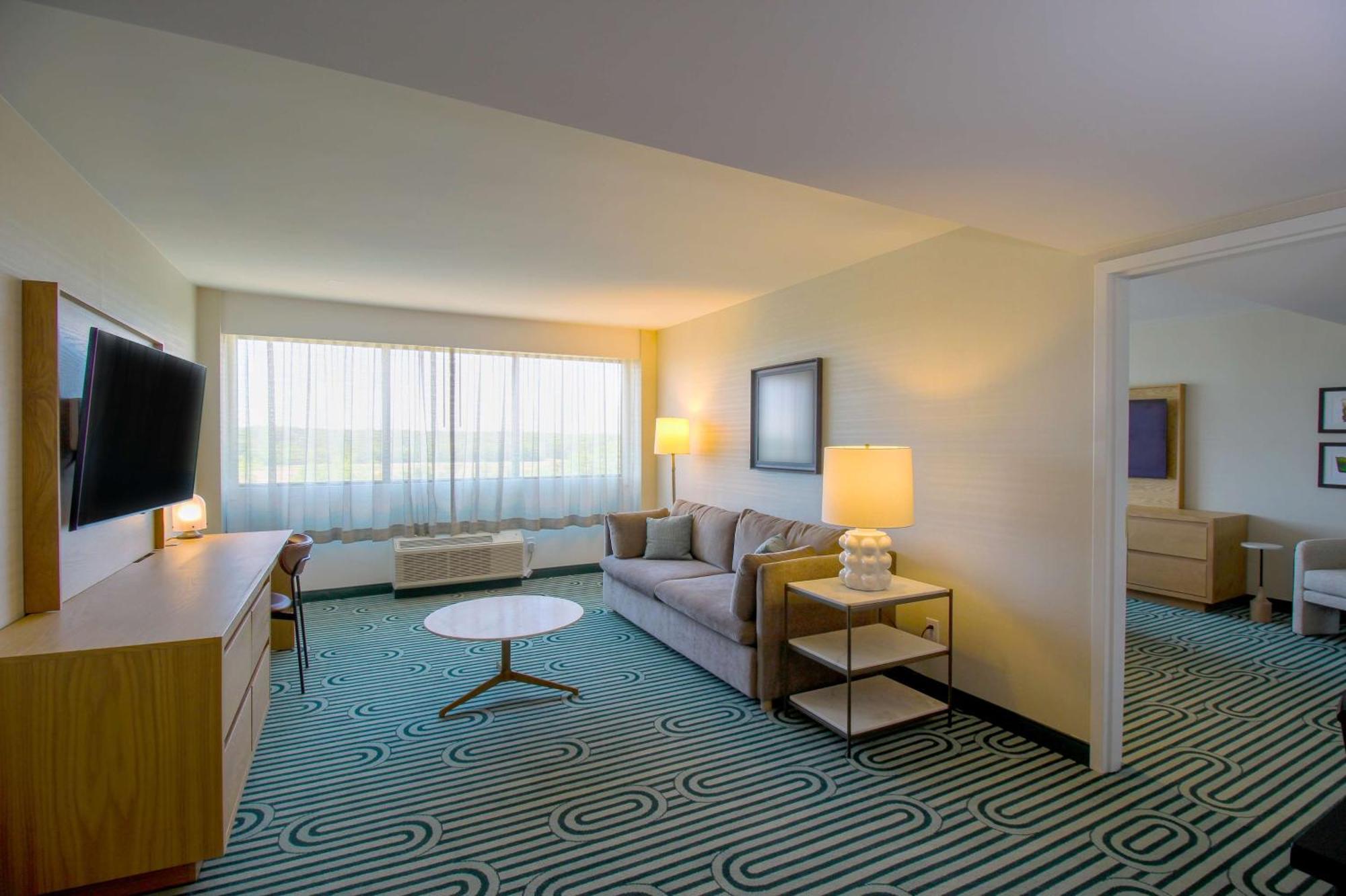 Doubletree By Hilton Clarksville Riverview Esterno foto