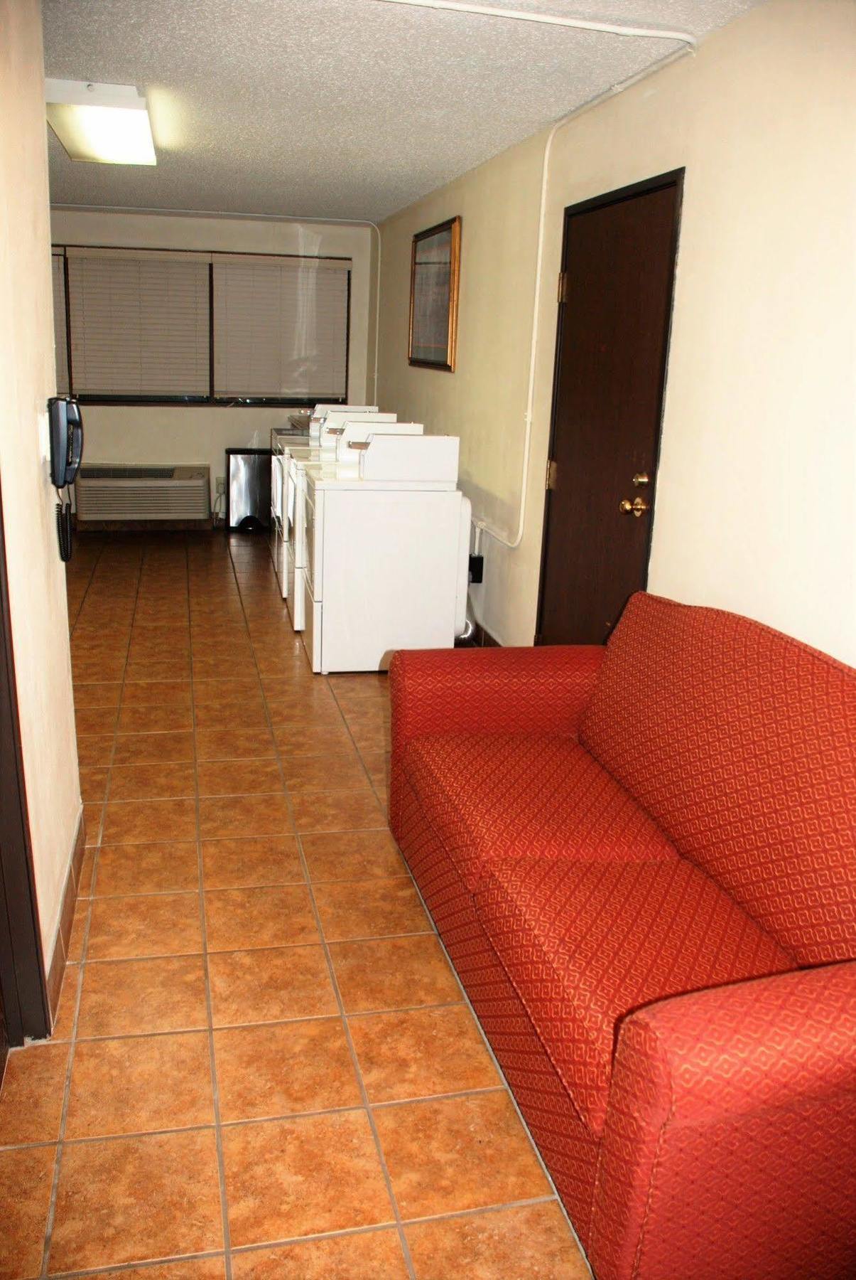 Doubletree By Hilton Clarksville Riverview Esterno foto